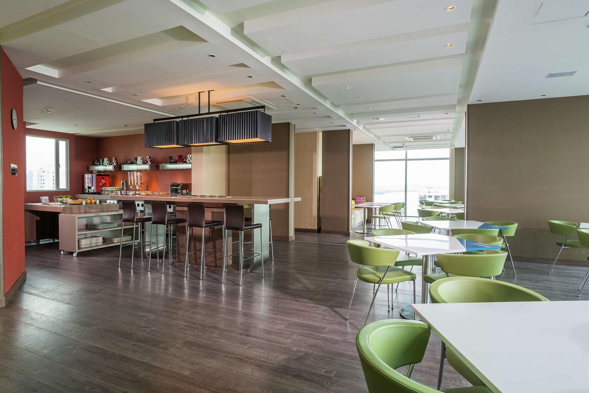Hampton By Hilton Cartagena Ξενοδοχείο Εξωτερικό φωτογραφία