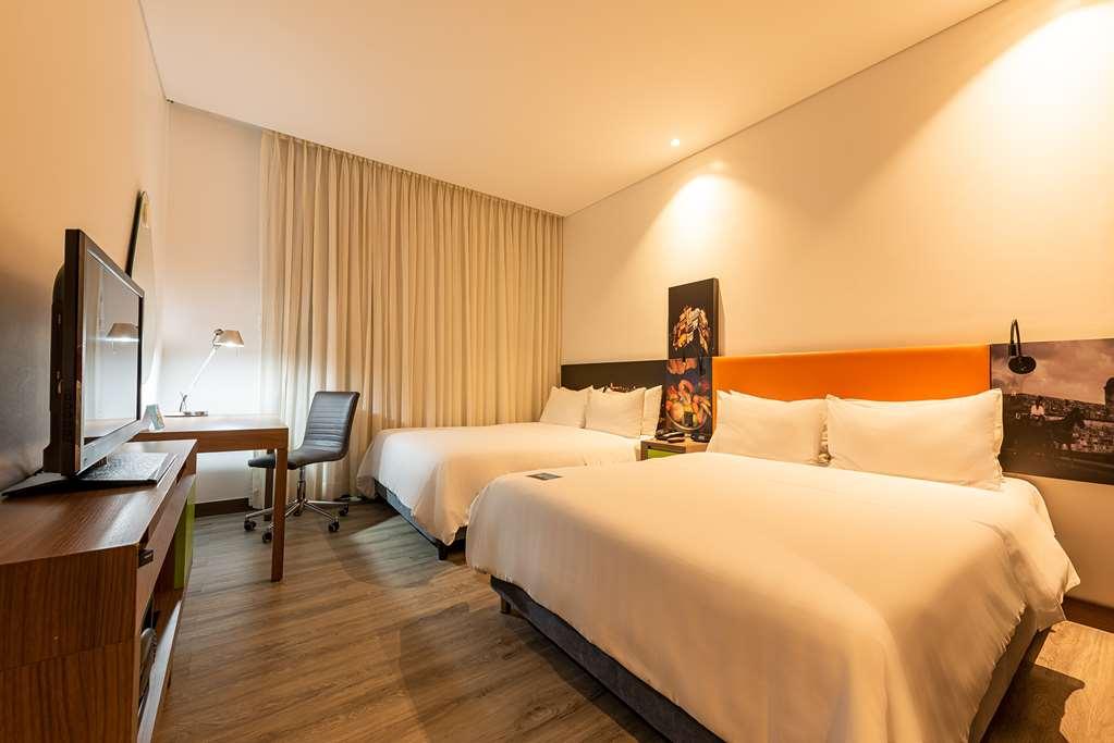 Hampton By Hilton Cartagena Ξενοδοχείο Δωμάτιο φωτογραφία